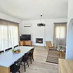 Vila Stamos With Seaview And Private Pool - Partner Of Prasonisi Plimmiri